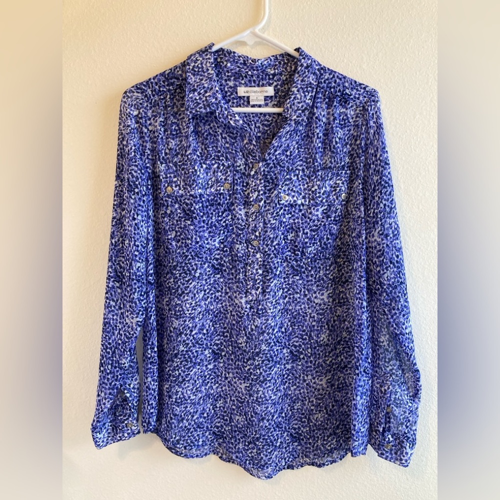 Liz Claiborne Lavender Blue Dot Print Button Down Blouse Size S - Picture 1 of 9